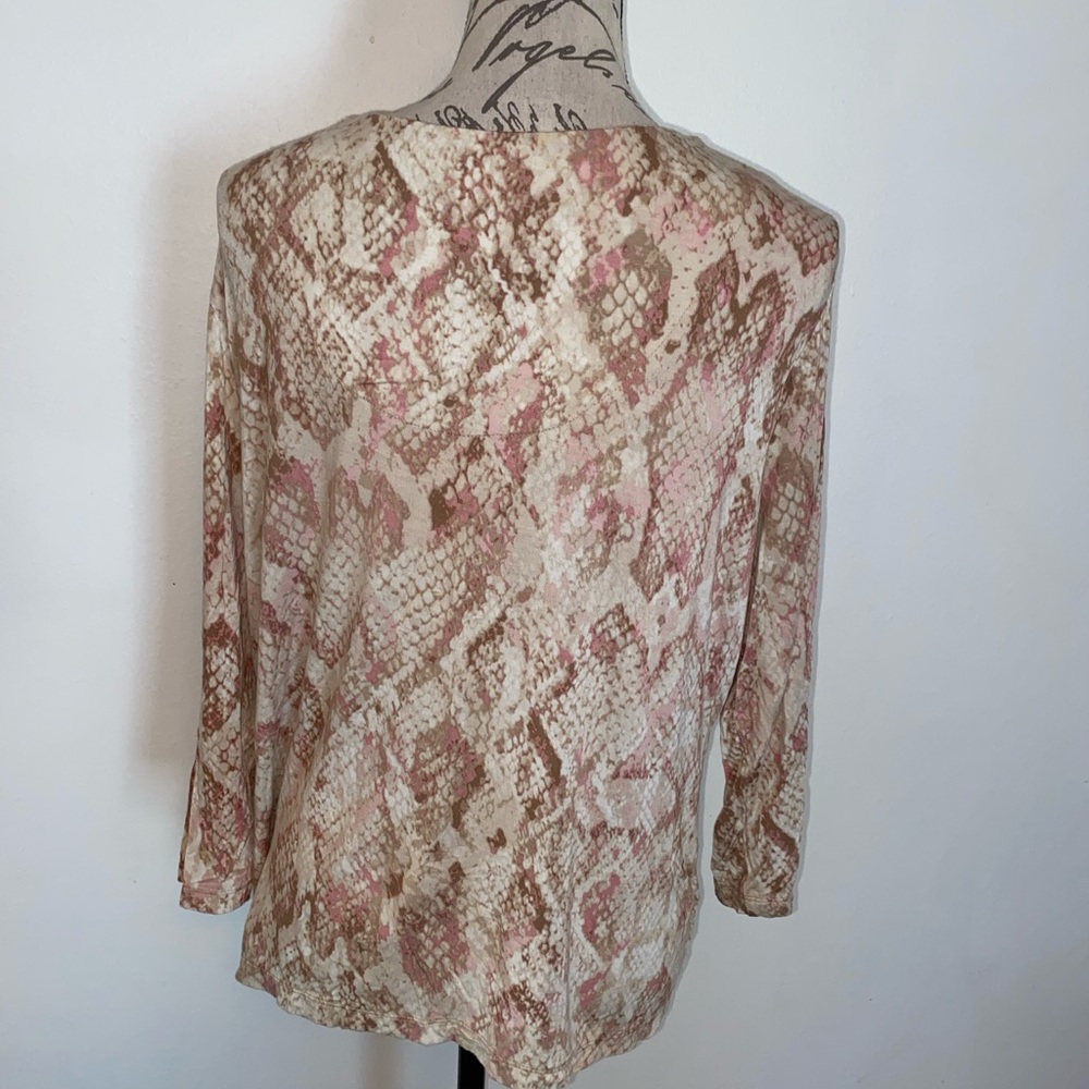 🍂Ruby Rd.Horseshoe Neck Top🍂 - Picture 5 of 8
